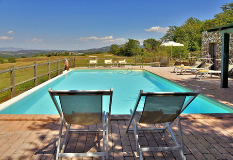 Villa Ghirlanda: Piscine, Mobilier De Jardin, Meubles, Recours, Eco Hôtel, Chaise, Balancelle, Ombre, Villa, Thermes