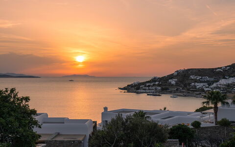 Villa Ioan: Horizon, Crépuscule, Mer, Cotiers Et Relief Océaniques, Côte, Le Coucher Du Soleil, Soirée, Afterglow, Lever Du Soleil, Océan
