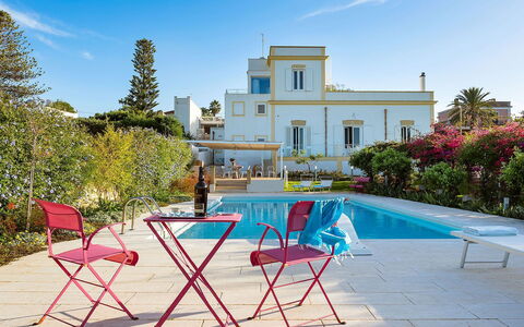 The Flower Garden: Domicile, Recours, Biens, Hacienda, Jardin, Piscine, Villa, Aménagement Paysager, Eco Hôtel, Cour