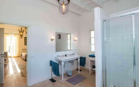 Finca Design: Mur, Sol, Design Intérieur, Sol, Plafond, Luminaire Plomberie, Meubles, Porte, Salle De Bains, Domicile