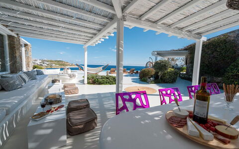 Seaside Villa: Recours, Domicile, Mobilier De Jardin, Biens, Eco Hôtel, Piscine, Villa, Chaise, Patio, Hôtel