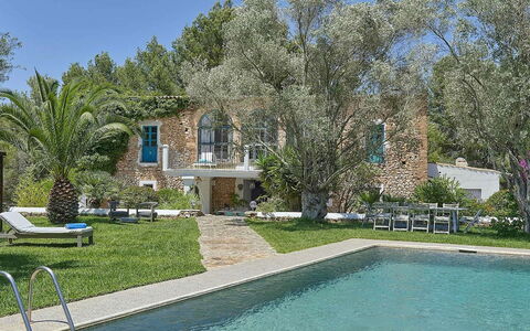 Villa Roger: Piscine, Biens, Recours, Hacienda, Villa, Manoir, Jardin, Ferme, Mobilier De Jardin, Aménagement Paysager