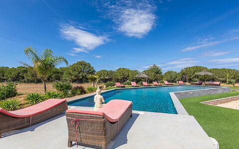 Villa Castiglioni: Bleu, Paysage, Jardin, Aménagement Paysager, Pelouse, Piscine, Parc, Eco Hôtel, Recours, Gazon Artificiel