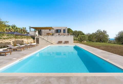 Villa Arcobaleno: Bleu, Piscine, Recours, Eco Hôtel, Loisir, Biens, Mobilier De Jardin, Ville Resort, Villa, Tropiques