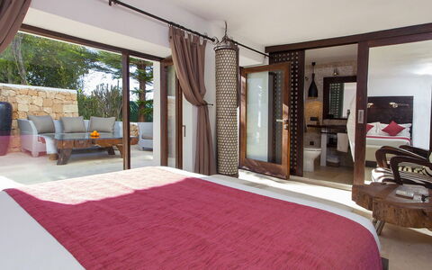 Villa Blueberry: Meubles, Sol, Bois, Design Intérieur, Sol, Lit, Plafond, Chambre, Pièce, Chaise