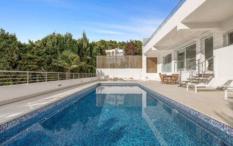 Villa Relaja: Appartement, Piscine, Recours, Biens, Balcon, Villa, Hôtel, Eco Hôtel, Hôtel Boutique