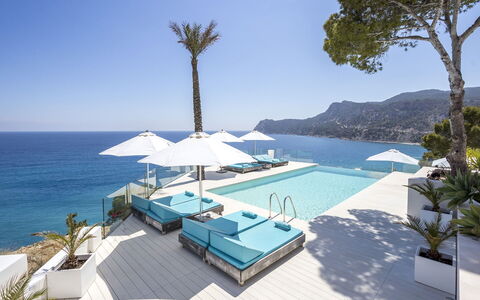 Villa Turchese: Bleu, Recours, Mobilier De Jardin, Piscine, Cotiers Et Relief Océaniques, Mer, Côte, Balancelle, Loisir, Eco Hôtel