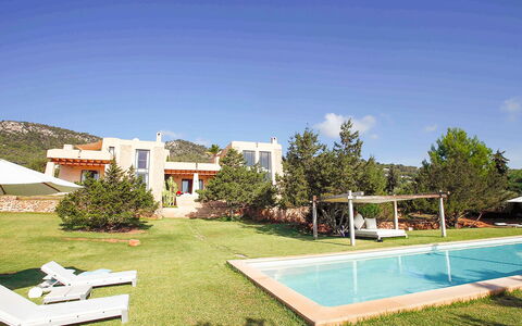 Villa Bouquet: Biens, Recours, Eco Hôtel, Jardin, Hacienda, Villa, Aménagement Paysager, Piscine, Manoir, Ferme