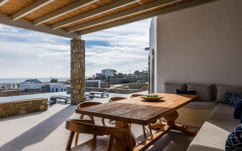 Villa Cupido: Meubles, Composite, Mobilier De Jardin, Appartement, Chaise, Matériau Naturel, Ombre, Table Cuisine Et Salle A Manger, Conception, Balcon