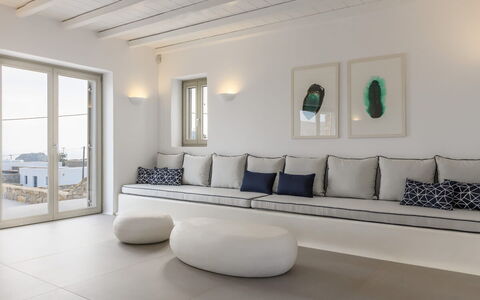 Villa Cupido: Meubles, Sol, Design Intérieur, Sol, Throw Pillow, Canapé, Appartement, Salon, Coussin