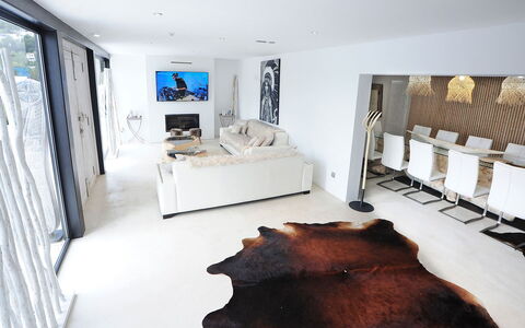 Villa Seahorse: Design Intérieur, Meubles, Sol, Sol, Plafond, Pièce, Éclairage, Canapé, Salon, Appartement
