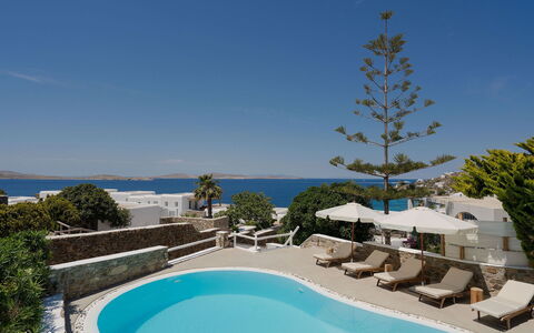 Villa Athella: Recours, Cotiers Et Relief Océaniques, Mer, Piscine, Côte, Océan, Mobilier De Jardin, Rive, Hôtel