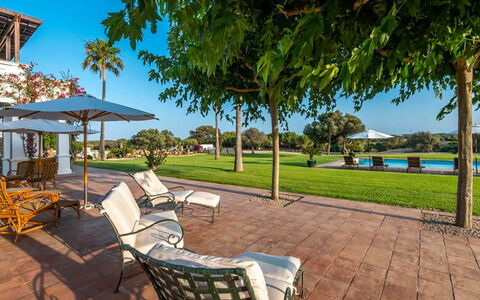 Villa Golf: Bleu, Arbre, Plaine, Ombre, Lot Terre, Recours, Biens, Pelouse, Jardin, Aménagement Paysager