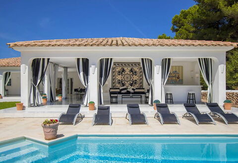 Villa Mosaic: Piscine, Recours, Biens, Mobilier De Jardin, Villa, Manoir, Chaise, Structure En Plein Air, Eco Hôtel, Hacienda