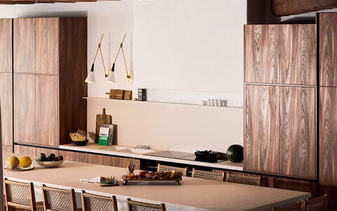 Villa Talia: Meubles, Sol, Bois, Design Intérieur, Sol, Parquet, Table, Marron, Cuisine, Table Cuisine Et Salle A Manger