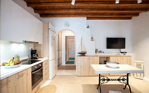 Mikonos Pool House 6: Meubles, Design Intérieur, Sol, Mur, Bois, Sol, Plafond, Comptoir, Cuisine, Pièce