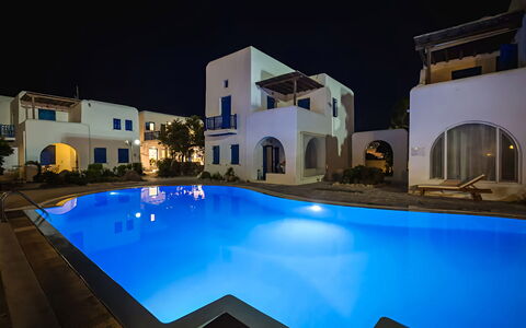 Mykonos Pool House 9: Bleu, Piscine, Recours, Mobilier De Jardin, Balancelle, Hôtel, Biens, Eco Hôtel, Villa, Ville Resort