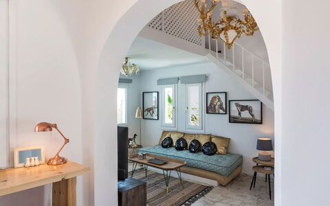 Villa Sean: Meubles, Design Intérieur, Sol, Mur, Sol, Bois, Pièce, Plafond, Canapé, Salon