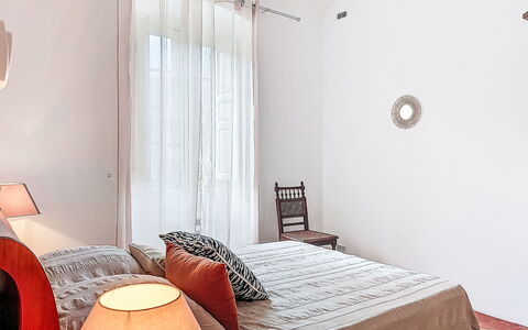Casa Lucia: Lit, Meubles, Design Intérieur, Chambre, Mur, Literie, Drap De Lit, Sol, Sol, Bois