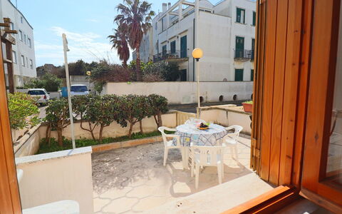 Cecilia: Appartement, Balcon, Plante D'Appartement