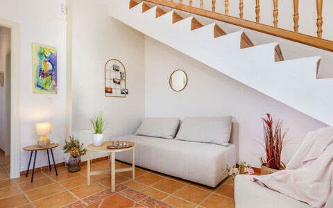 Can Gordei: Design Intérieur, Sol, Meubles, Sol, Mur, Bois, Domicile, Pièce, Salon, Éclairage