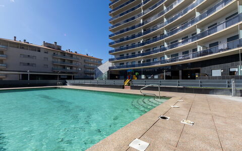 Justina: Ombre, Porche, Balcon, Clôture, Balustrade, Structure En Plein Air