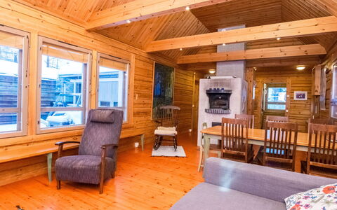 Luhtalemmikki: Lit, Meubles, Chambre, Design Intérieur, Literie, Drap De Lit, Sol, Bois, Sol, Pièce