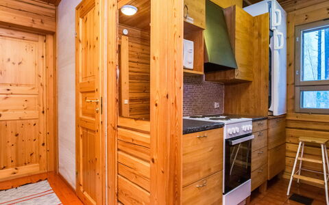 Luhtalemmikki: Bois, Plafond, Sol, Sol, Design Intérieur, Tache De Bois, Cuisine, Pièce, Cabinetry, Dur
