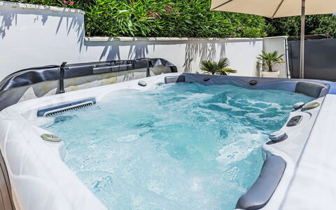 Brig 36: Luminaire Plomberie, Loisir, Piscine, Baignoire, Jacuzzi, Mobilier De Jardin, Recours, Hôtel, Plante D'Appartement