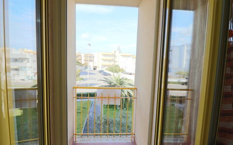 Lucia: Bois, Tache De Bois, Appartement, Balcon, Verre, Dur, Moulage, Balustre, Vernis, Balustrade