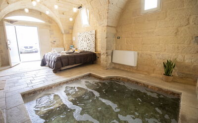Coclea Heritage Suites: Éclairage, Hôtel, Piscine, Luminaire, Recours