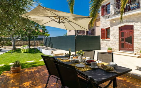 Villa Pietra: Mer, Océan, Côte, Lumière Du Soleil, Ombre, Soirée, Balcon, Store, Plage, Ombre