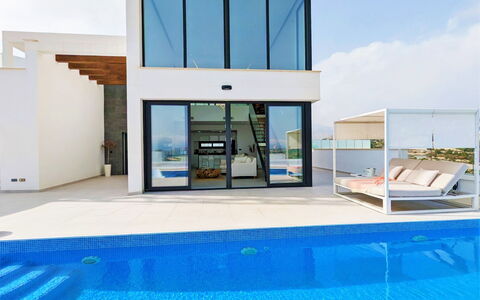Residencial Panoramic: Piscine, Ombre, Recours, Conception, Villa, Hôtel, Eco Hôtel, Daylighting, Balcon
