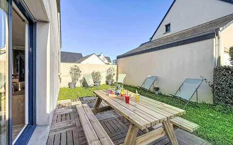 Lotivy: Appartement, Recours, Balcon, Hôtel, Piscine, Ville Resort, Plage