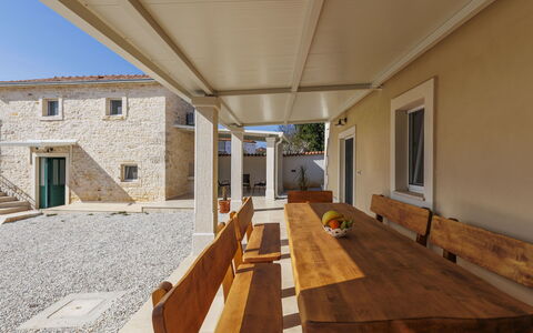 Tone i Maria: Appartement, Recours, Balcon, Hôtel, Piscine, Ville Resort, Plage