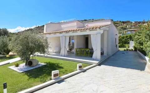 Villa Rei M&M: Appartement, Recours, Balcon, Hôtel, Piscine, Ville Resort, Plage