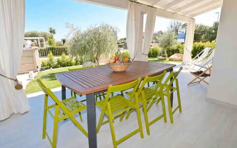 Villa Rei M&M: Appartement, Recours, Balcon, Hôtel, Piscine, Ville Resort, Plage
