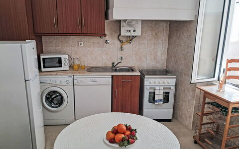 Albuquerque: Meubles, Principaux Appliance, Appareil De Cuisine, Sol, Cuisine, Sol, Bois, Design Intérieur, Électroménager, Comptoir