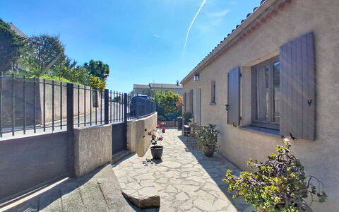 Domaine de L'Etoile: Piscine, Recours, Biens, Eco Hôtel, Hacienda, Villa, Hôtel, Ville Resort, Station Balnéaire, Manoir
