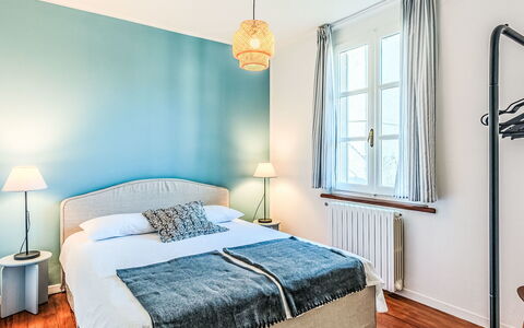 Casa Chiocciolina: Lit, Meubles, Design Intérieur, Chambre, Mur, Literie, Drap De Lit, Sol, Pièce, Sol