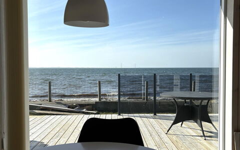 Eleni - 3M from the Sea: Mer, Recours, Piscine, Hôtel, Balcon, Station Balnéaire, Ville Resort, Villa, Plage, Balustrade