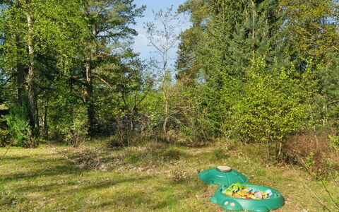 Sigge - 5Km from the Sea: Bois, Domicile, Porche, Plate-Forme, Dur, Toit, Tache De Bois, Parquet, Eco Hôtel