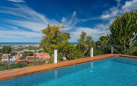 Horizonte: Bleu, Piscine, Recours, Composite, Eco Hôtel, Ombre, Mobilier De Jardin, Tropiques, Ville Resort, Hôtel