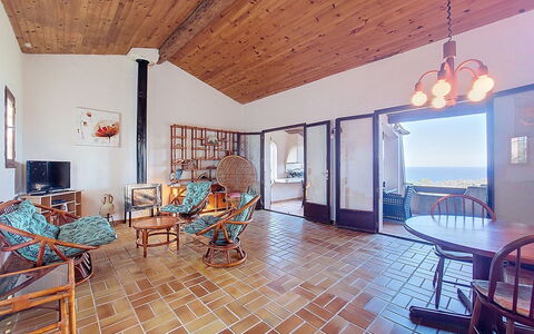 A Saparaccia: Mer, Recours, Piscine, Hôtel, Balcon, Station Balnéaire, Ville Resort, Villa, Plage, Balustrade