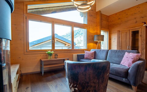 Pearl 1. Og Süd-West: Chaîne De Montagnes, Vallée, Alpes, Crête, Sommet, Quartier Général