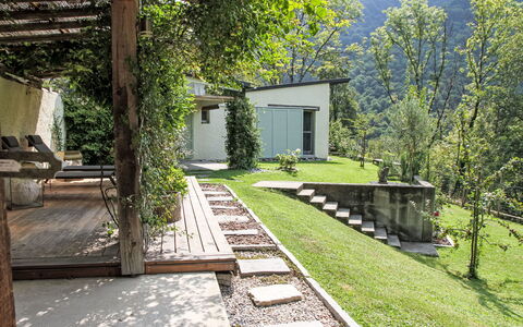 Uggine 66: Jardin, Ombre, Pelouse, Aménagement Paysager, Cour, Parc