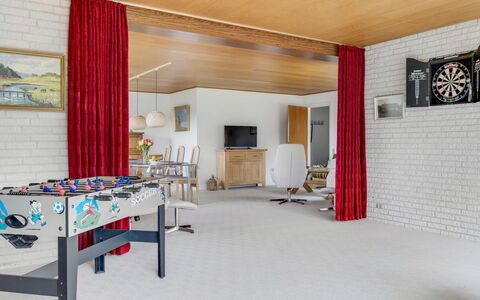 Wildemor - 30Km from the Sea: Meubles, Bois, Design Intérieur, Sol, Sol, Chaise, Pièce, Plafond, Salon, Appartement