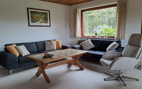 Wildemor - 30Km from the Sea: Meubles, Sol, Design Intérieur, Bois, Sol, Canapé, Salon, Domicile, Éclairage, Pièce