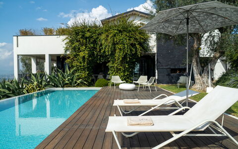 Idea 18: Piscine, Recours, Mobilier De Jardin, Meubles, Eco Hôtel, Ombre, Chaise, Balancelle, Villa, Plante D'Appartement