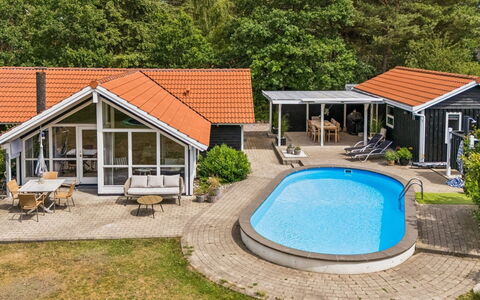 Saija - 2.1Km from the Sea: Chalet, Mobilier De Jardin, Biens, Ombre, Piscine, Cour, Ferme, Arrière-Cour, Recours, Batiments Jardin